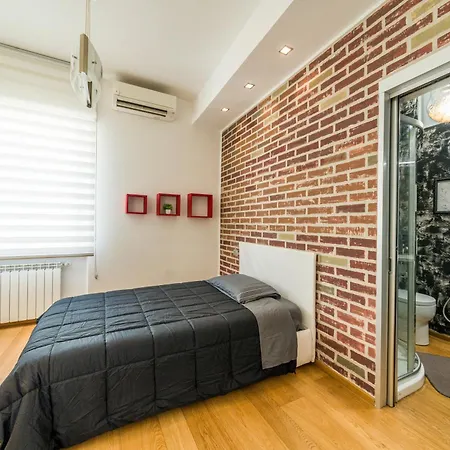 Apartment Comfort-moderno And Parking *