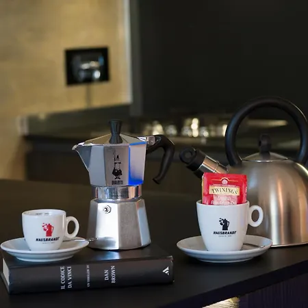 Comfort-moderno And Parking *