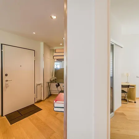 Comfort-moderno And Parking ジェノヴァ